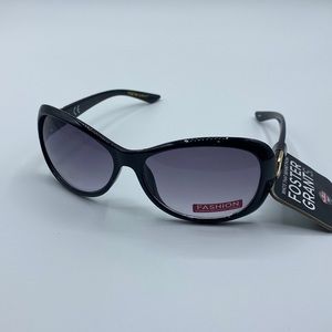 Foster Grant Women's Black Frame Fashion Sunglasses NWT